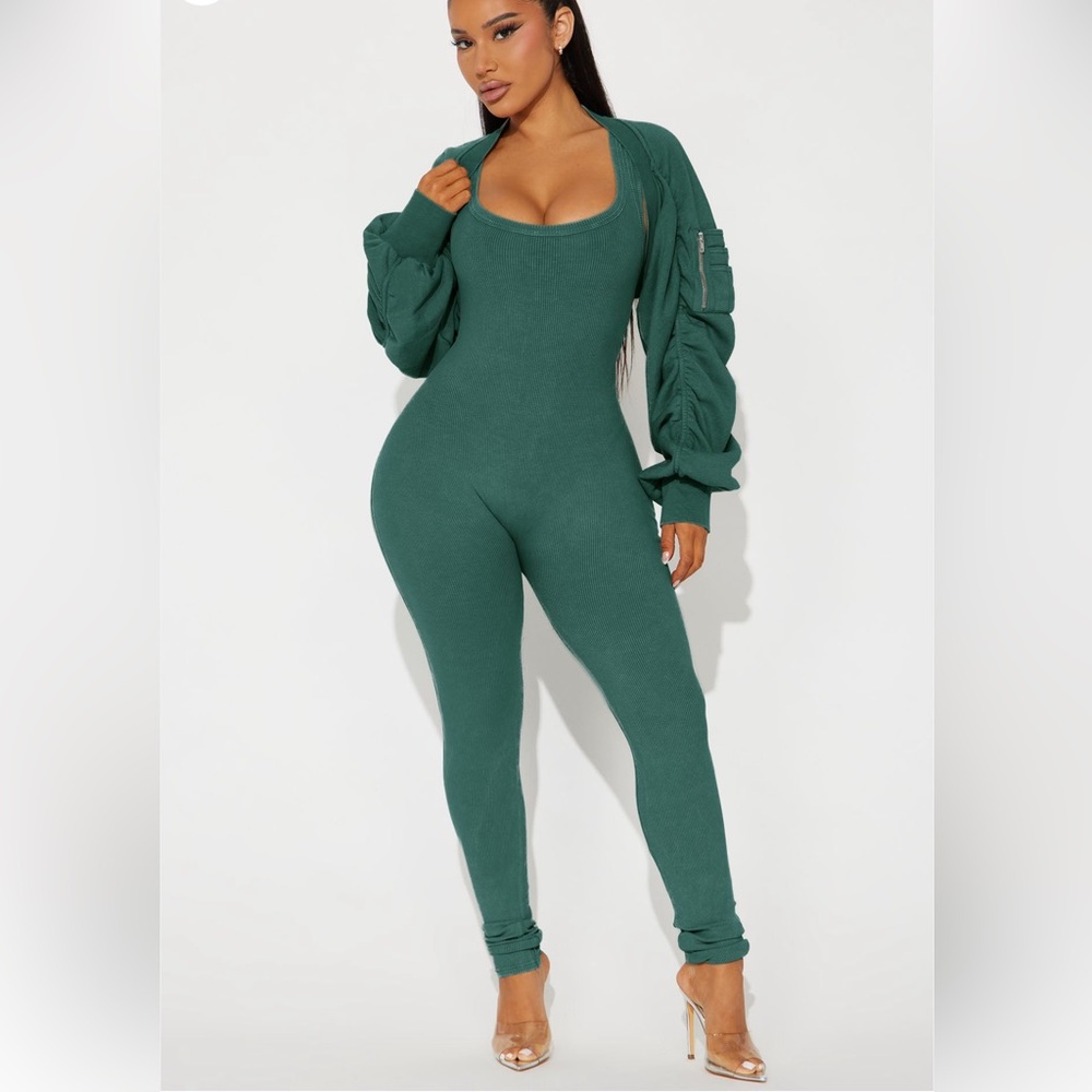 Elegant Green Jumpsuit